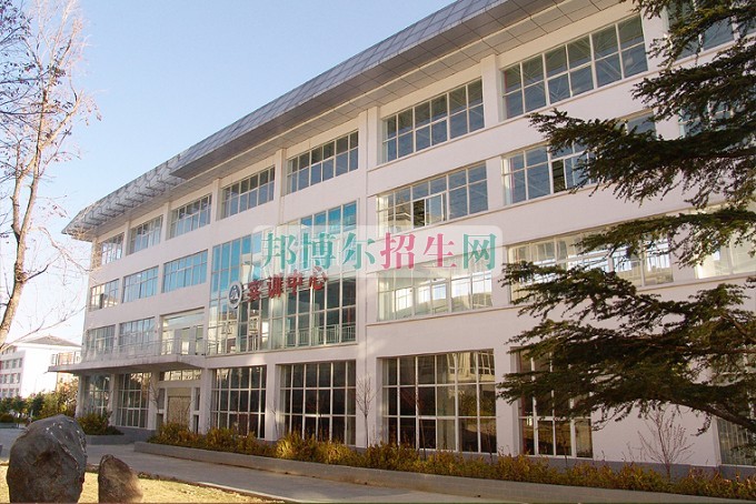 云南建設(shè)學校地址在哪里