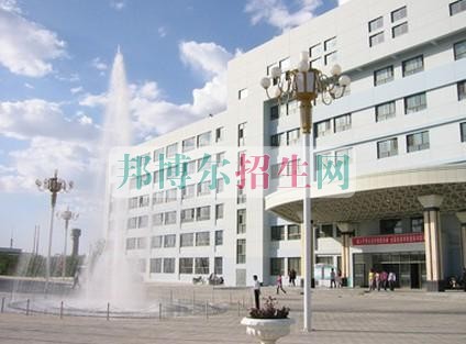 酒泉職業(yè)技術(shù)學(xué)院招生辦聯(lián)系電話(huà)