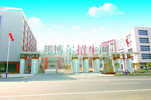 湖北醫(yī)藥學院藥護學院