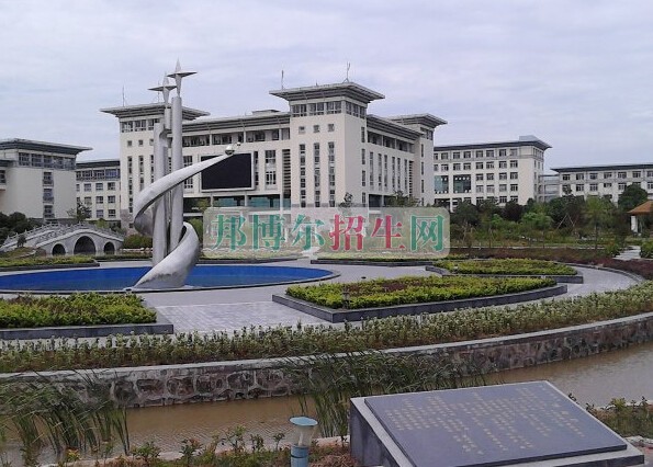 湖北中醫(yī)藥高等?？茖W(xué)校