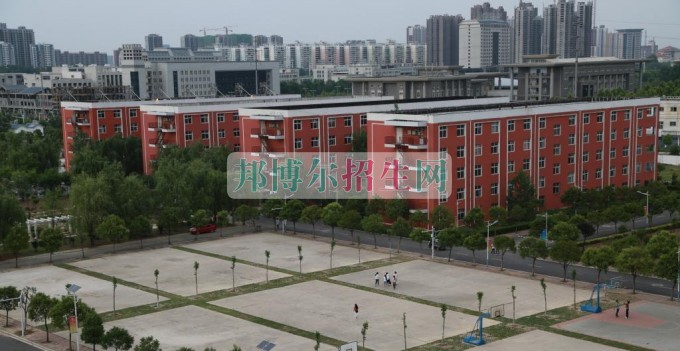 駐馬店職業(yè)技術(shù)學院是幾專