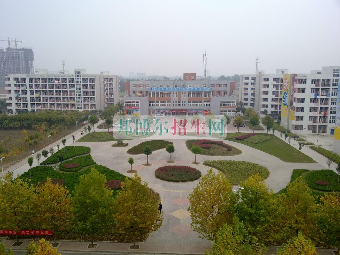 許昌職業(yè)技術(shù)學(xué)院招生辦聯(lián)系電話(huà)
