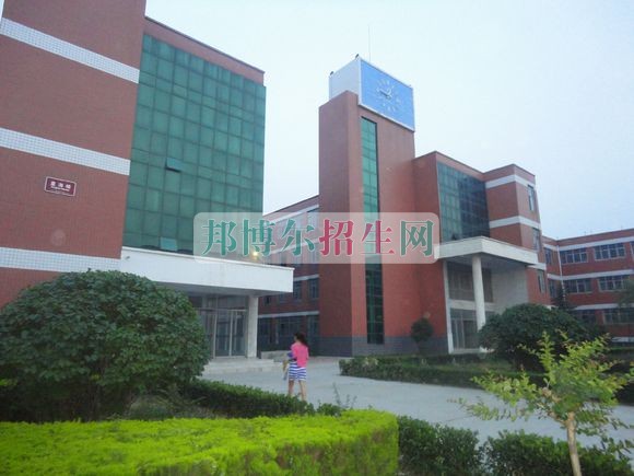 鄭州城市職業(yè)學(xué)院是幾專(zhuān)