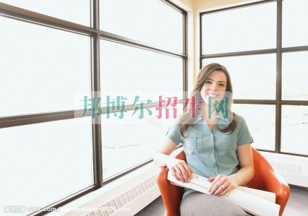 200分能上室內設計專業(yè)嗎