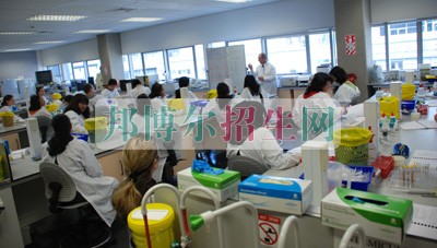 高中畢業(yè)可以學(xué)藥劑專(zhuān)業(yè)嗎