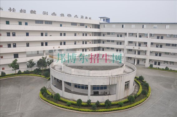 成都可以讀護(hù)理的大專(zhuān)學(xué)校