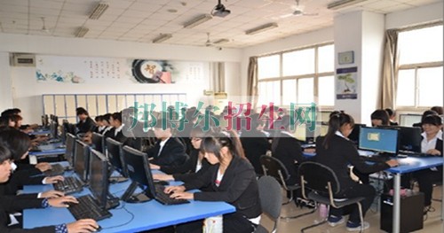 成都哪些大專的計算機應用技術(shù)比較好