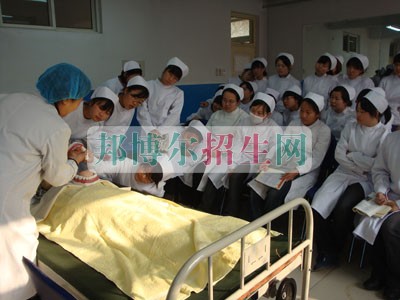 成都有什么涉外護理學校