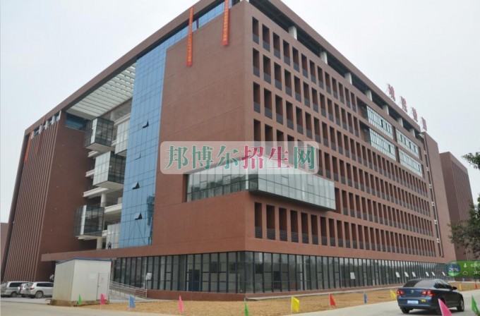 成都高中生可以讀土木工程嗎