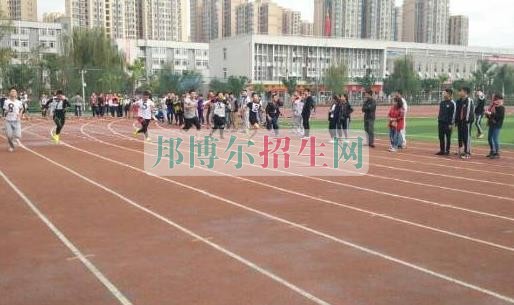 成都什么應用電子技術(shù)學校好