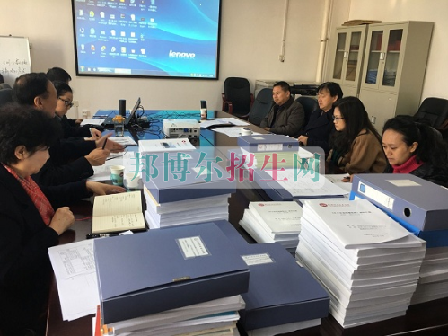 成都航空職業(yè)技術(shù)學院推進省級重點專業(yè)驗收準備工作