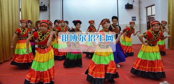 四川省檔案學(xué)校被評(píng)為全省民族團(tuán)結(jié)進(jìn)步創(chuàng)建活動(dòng)示范單位
