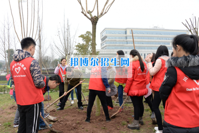 川南幼兒師范高等專(zhuān)科學(xué)校學(xué)前教育二系黨日活動(dòng)