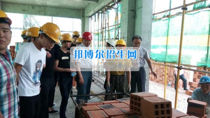 成都哪所建筑工程施工技術(shù)學校好