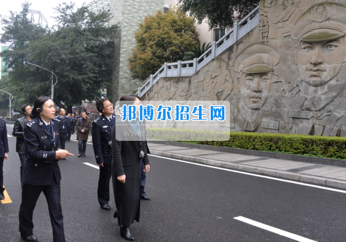 川南幼兒師范高等專(zhuān)科學(xué)?？疾禳h建工作