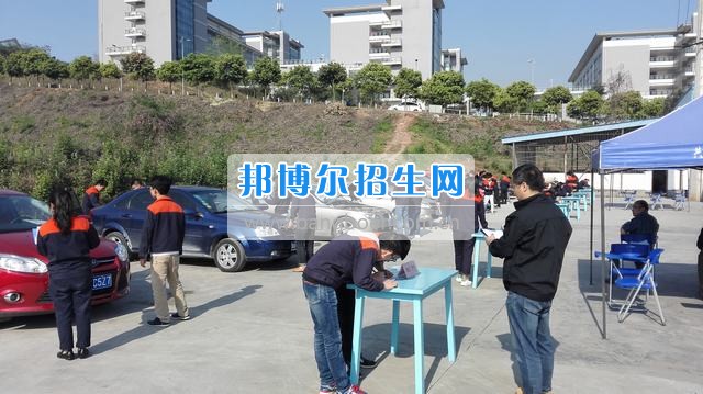 “一師兩課”教改公開(kāi)課系列報(bào)道之十六:第九周教改公開(kāi)課評(píng)議與綜述