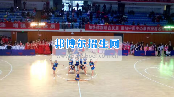 川北幼兒師范高等?？茖W(xué)校榮獲2017西部地區(qū)體育舞蹈大賽金獎(jiǎng)