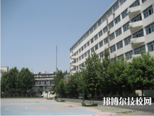 陜西商貿(mào)學(xué)校2020年報名條件、招生要求、招生對象 