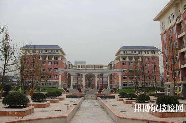 重慶教育管理學校怎么樣、好不好