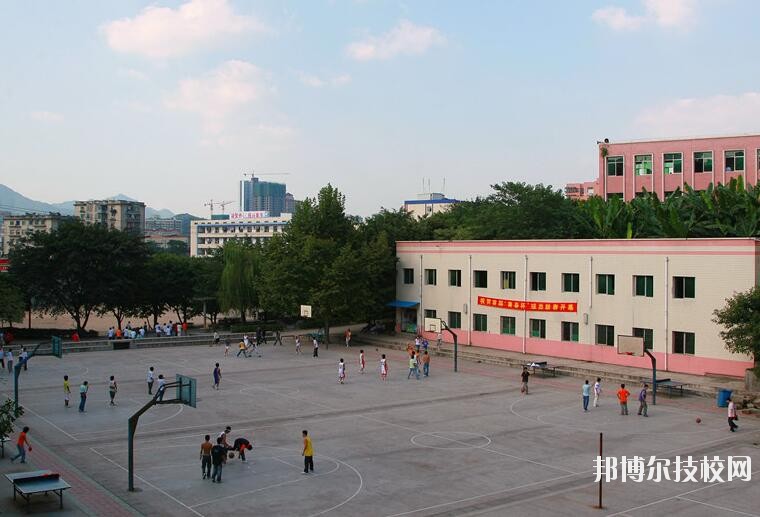 重慶科能高級技工學(xué)校2020年報名條件、招生要求、招生對象