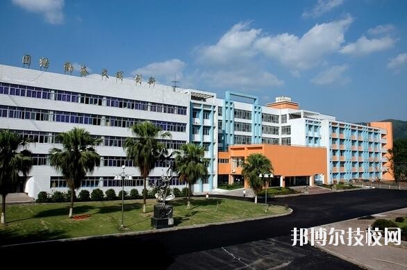 重慶農(nóng)業(yè)學(xué)校2020年有哪些專(zhuān)業(yè)