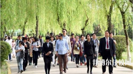 西安中外文化職業(yè)學(xué)校2020年報名條件、招生要求、招生對象
