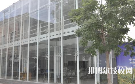 蘭州鐵路技師學(xué)院2020年學(xué)費、收費多少