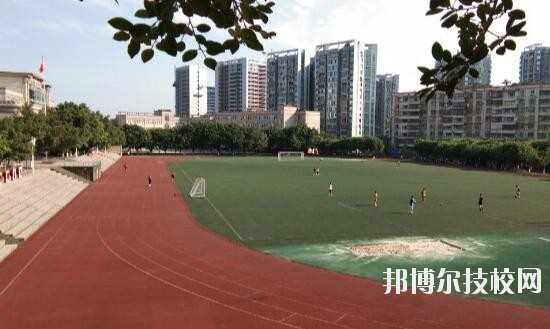 重慶渝北職業(yè)教育中心2020年報(bào)名條件、招生要求、招生對(duì)象