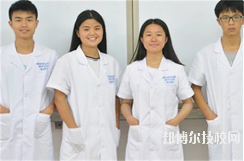 成都成醫(yī)一附院護(hù)士學(xué)校2020年報(bào)名條件、招生要求、招生對(duì)象