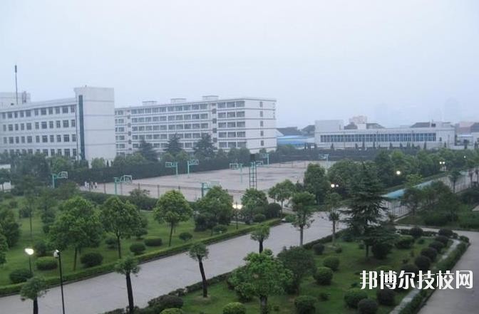 浙江工業(yè)職業(yè)技術(shù)學(xué)院怎么樣、好不好