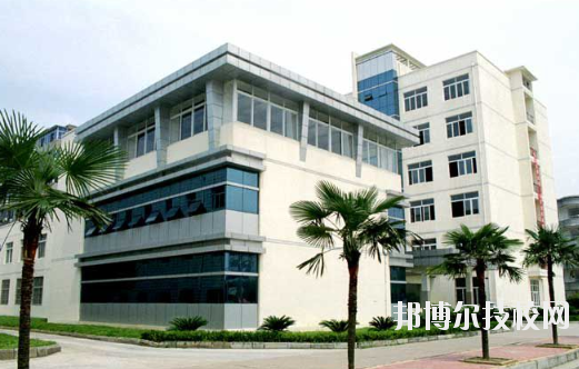 江西化學(xué)工業(yè)技工學(xué)校怎么樣、好不好