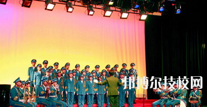 平?jīng)隼砉ぶ械葘I(yè)學(xué)校2020年報(bào)名條件、招生要求、招生對(duì)象