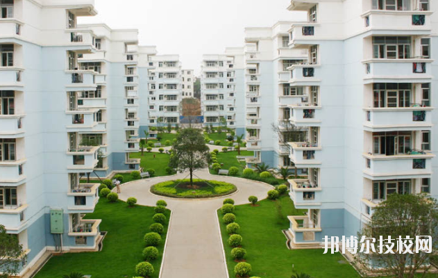 贛州華堅科技職業(yè)學校怎么樣、好不好