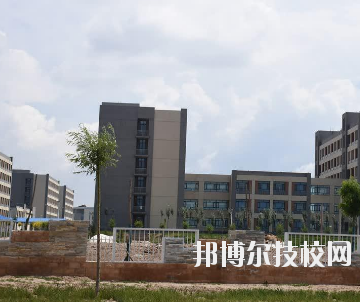 甘肅省財(cái)貿(mào)學(xué)校2020年報(bào)名條件、招生要求、招生對(duì)象