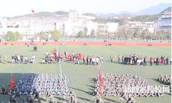 平塘中等職業(yè)學(xué)校2020年報名條件、招生要求、招生對象