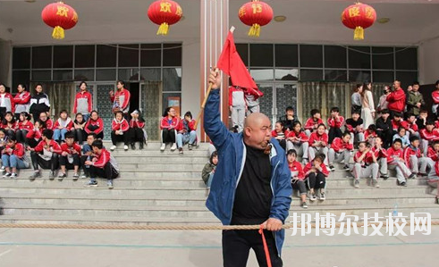 綏德縣職業(yè)技術教育中心2020年有哪些專業(yè)