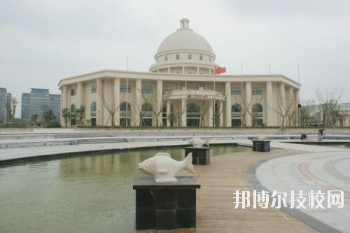 寧波外事學(xué)校2020年報(bào)名條件、招生要求、招生對(duì)象