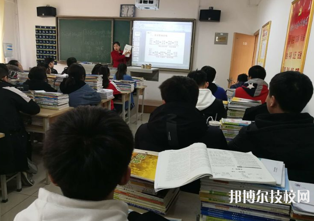 寶塔區(qū)職業(yè)教育中心2020年報(bào)名條件、招生要求、招生對(duì)象 