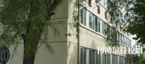 天水職業(yè)中等專業(yè)學(xué)校2020年學(xué)費(fèi)、收費(fèi)多少