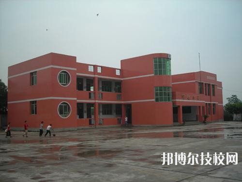 清鎮(zhèn)中等職業(yè)技術學校怎么樣、好不好