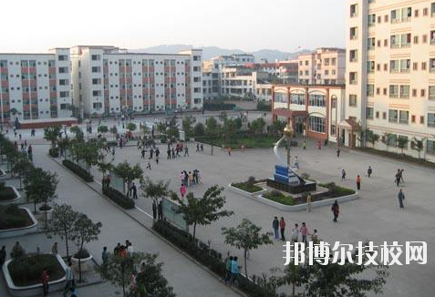 重慶企業(yè)管理學(xué)校2020年報(bào)名條件、招生要求、招生對(duì)象