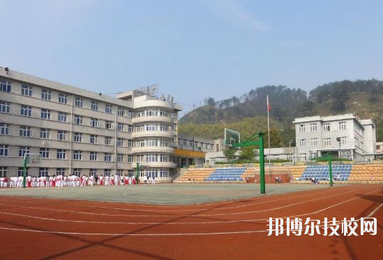 重慶永川民進(jìn)學(xué)校2020年報(bào)名條件、 招生要求、招生對象