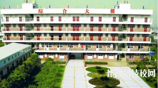 樂山市金盾職業(yè)學(xué)校2020年報名條件、招生要求、招生對象