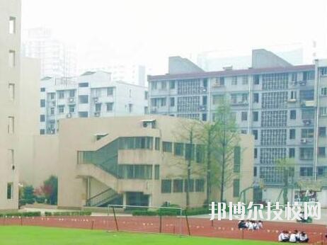 杭州人民職業(yè)學校2020年報名條件、招生要求、招生對象