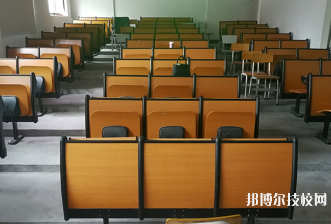 梅州梅鐵職業(yè)技術(shù)學(xué)校2020年報名條件、招生要求、招生對象