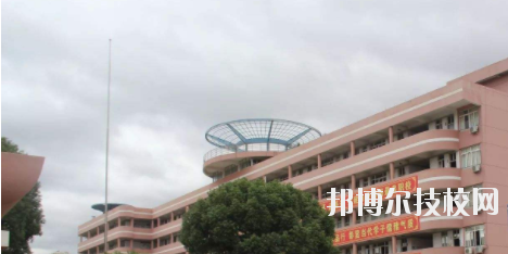 靈山第二職業(yè)技術(shù)學(xué)校2020年報名條件、招生要求、招生對象