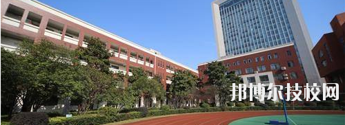 重慶萬州商貿中等專業(yè)學校地址在哪里