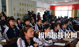 蘭州旅游職業(yè)學校2020年報名條件、招生要求、招生對象