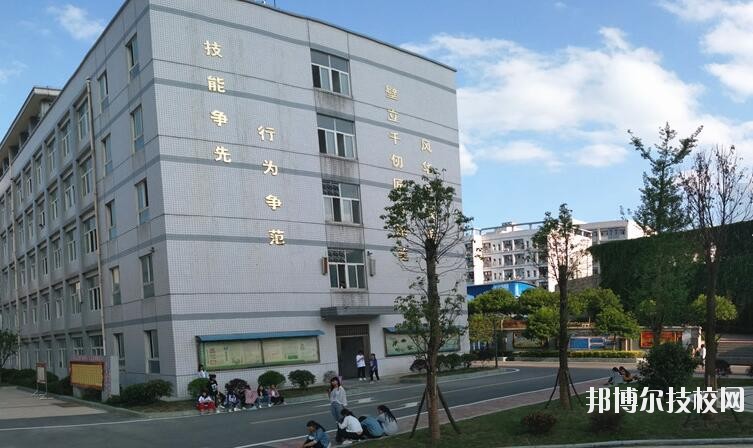 習(xí)水中等職業(yè)學(xué)校怎么樣、好不好