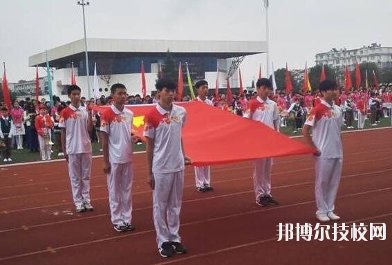 蘭溪職業(yè)中等專業(yè)學(xué)校2020年報名條件、招生要求、招生對象